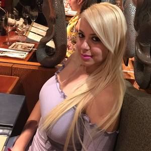 Meet your Posher, Leidy